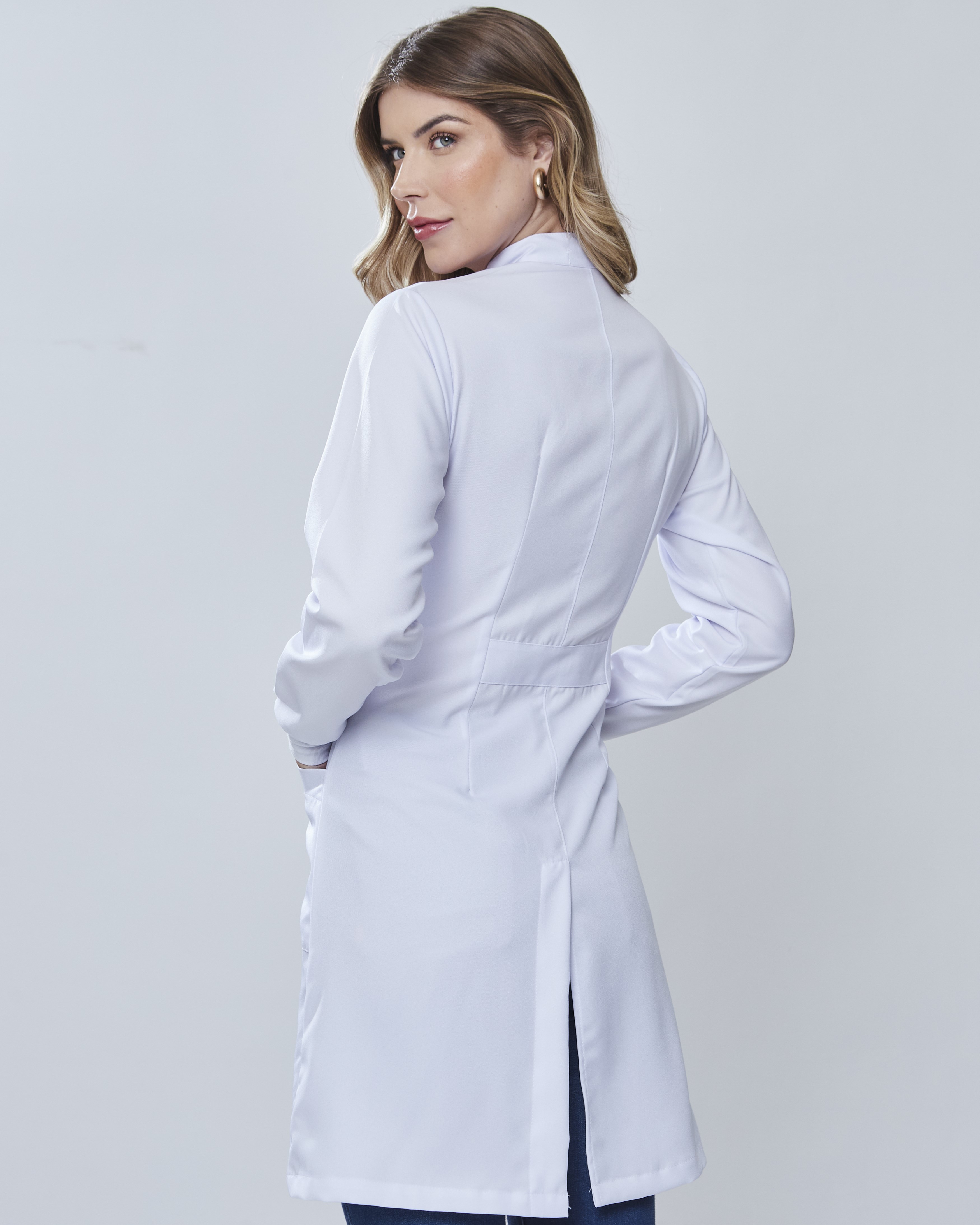 Jaleco Feminino c/ Punho - LAB+ Clinical — foto 4