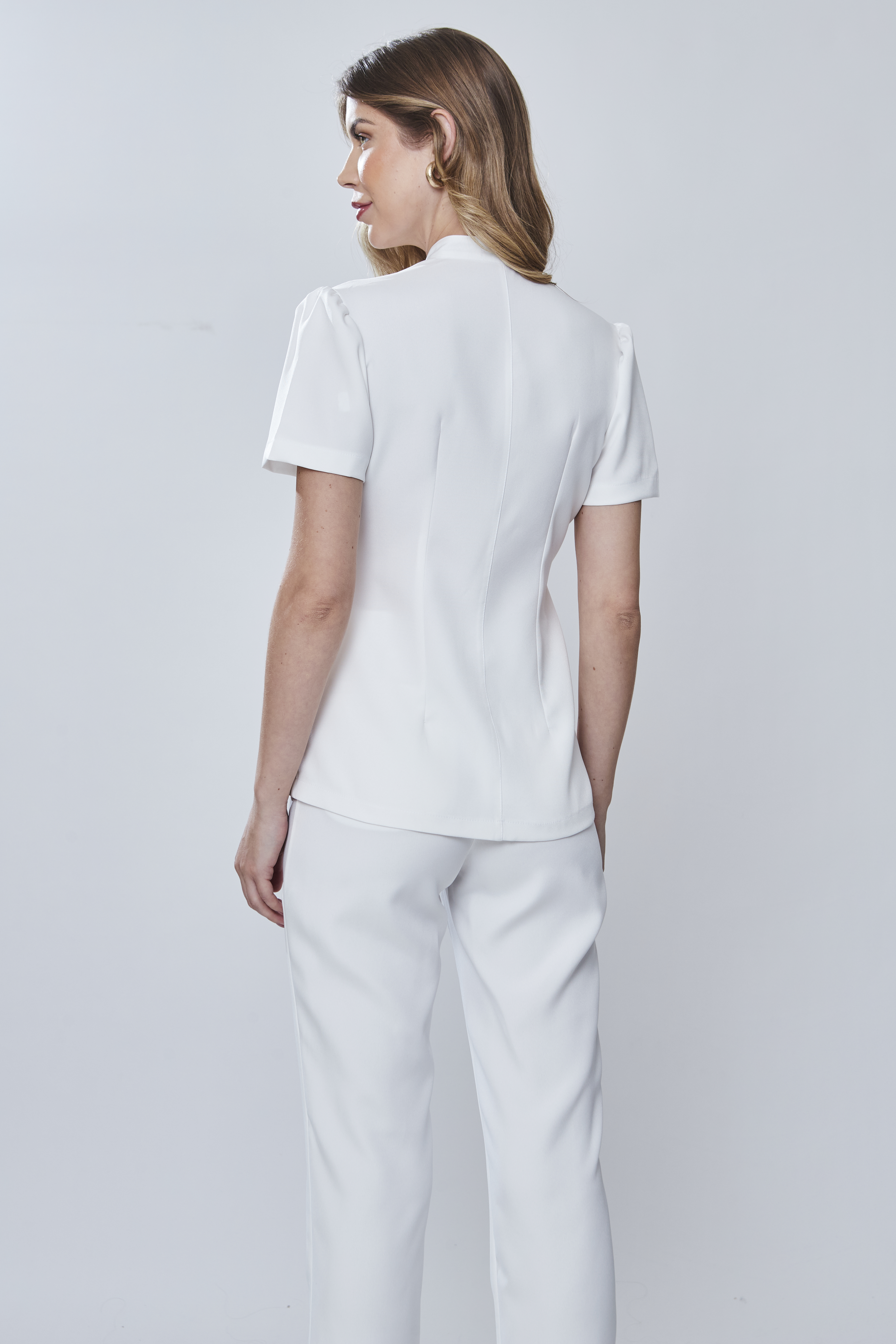 Blusa Scrub Feminina com Zíper - Authentic Bold — foto 3