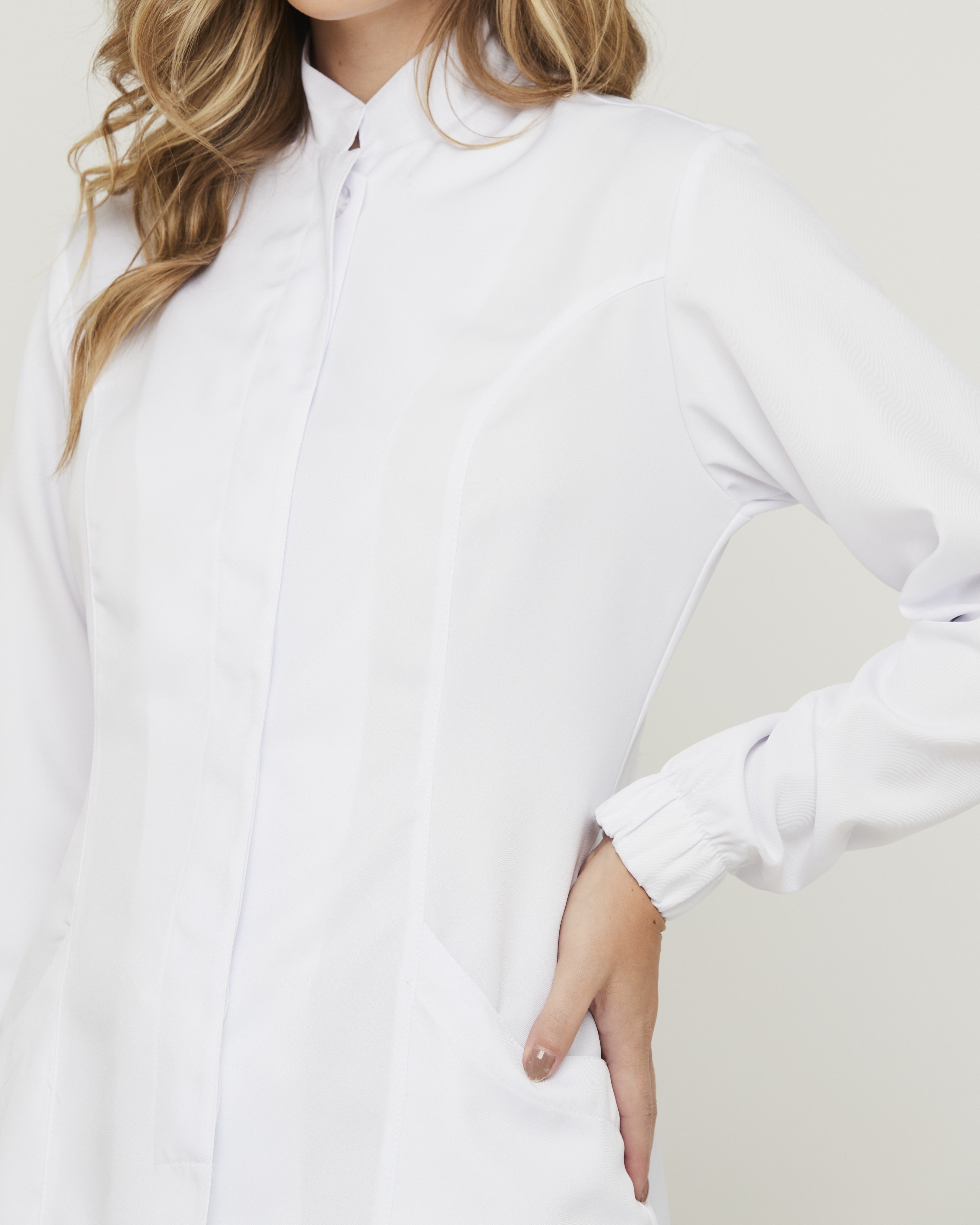 Jaleco Feminino Gola Padre- LAB+ Clinical — foto 2